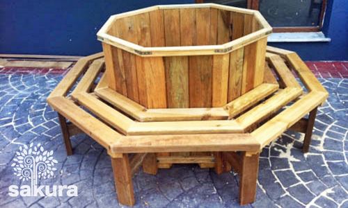 Oturaklı Saksı 050